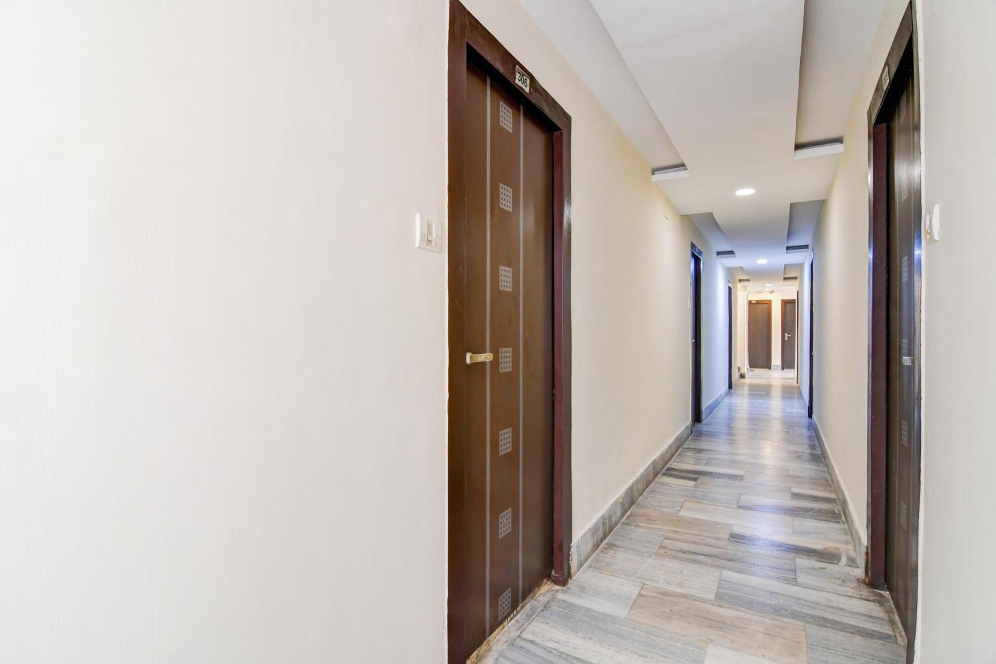 Super Hotel O Sarat Bose Road Formerly Shree Guest House Kalkutta Exterior foto