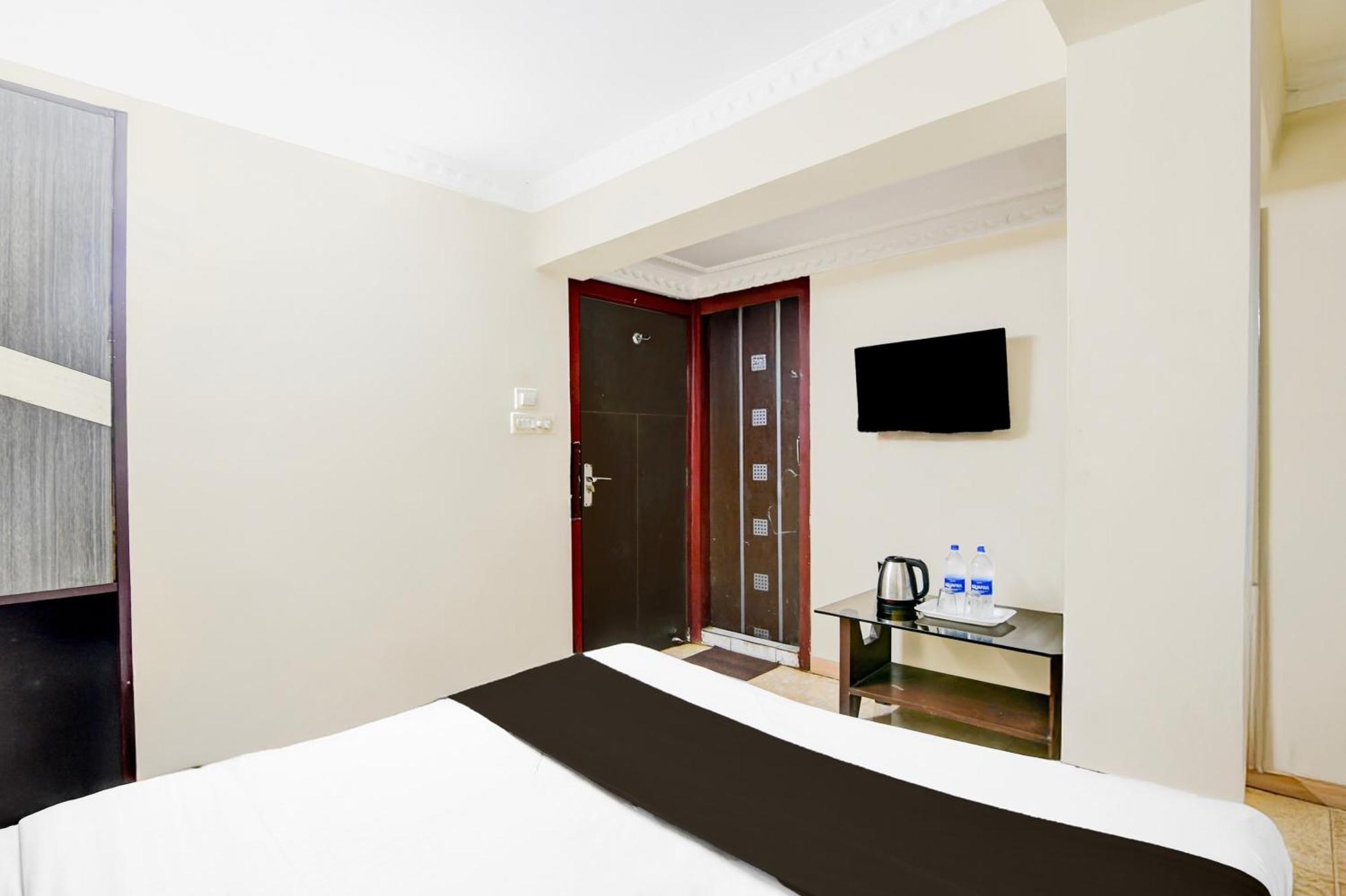 Super Hotel O Sarat Bose Road Formerly Shree Guest House Kalkutta Exterior foto